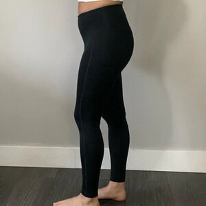 🖤 Aerie Black Leggings with  Pockets - Woman’s Size XS 🌟